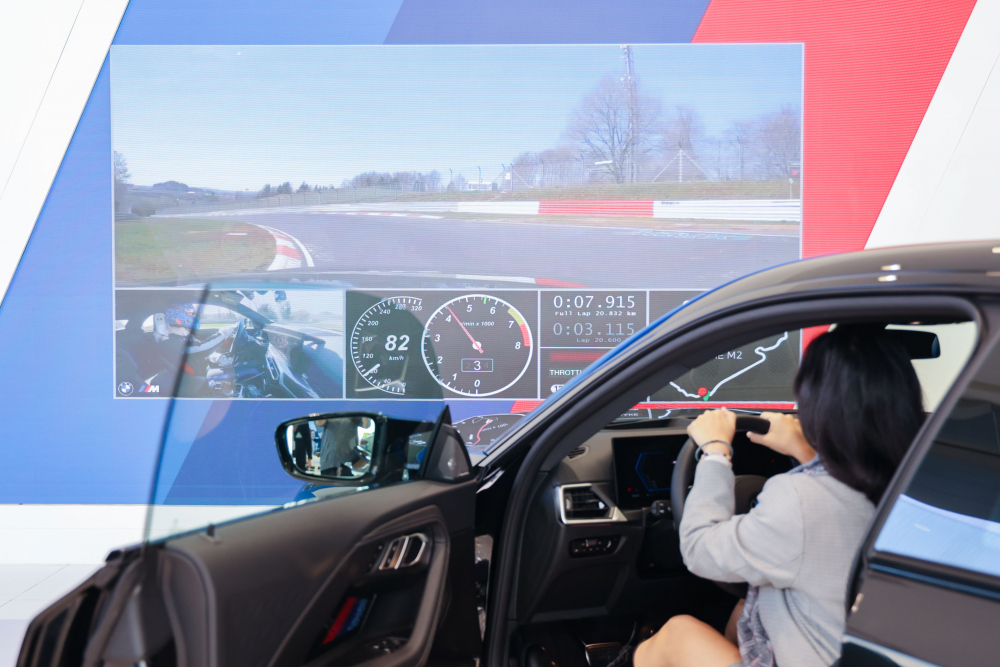 Ͱ���̓�MEngine Start���o�������A�x܇��������ˣ�ΞĻͬ�r�ʬF(xi��n)���~����ِ����ԇ�{���棬���M܇��һ�뻯���{�T�Y�G���v